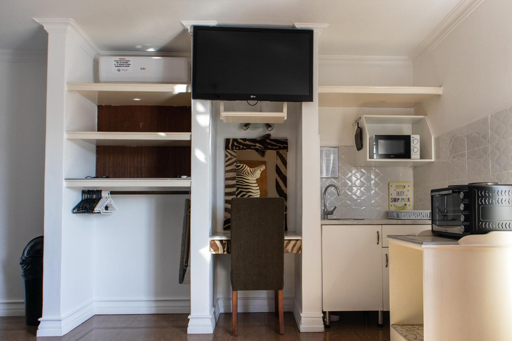 305 Guest House Amanzimtoti Ngoại thất bức ảnh