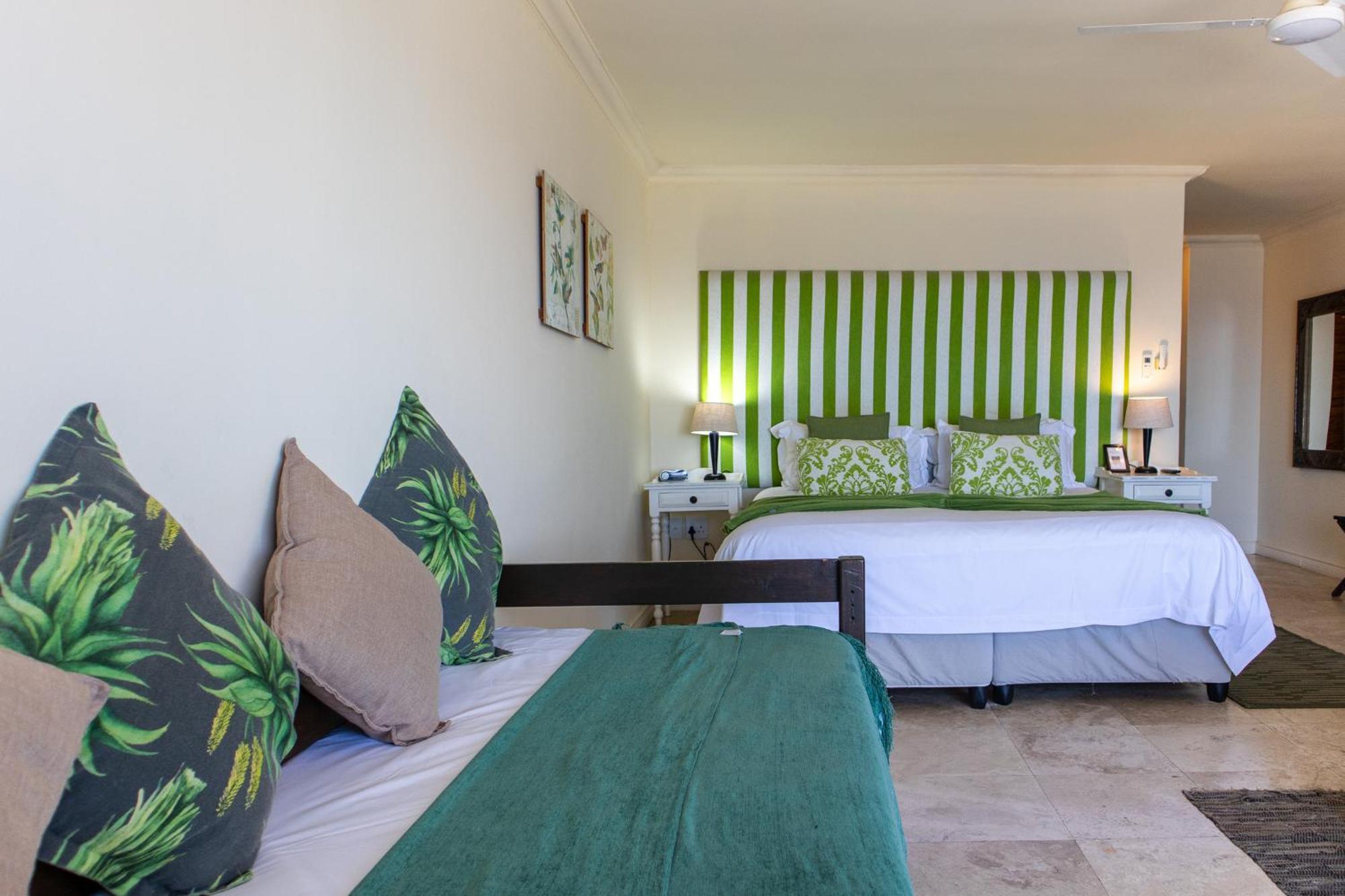 305 Guest House Amanzimtoti Ngoại thất bức ảnh
