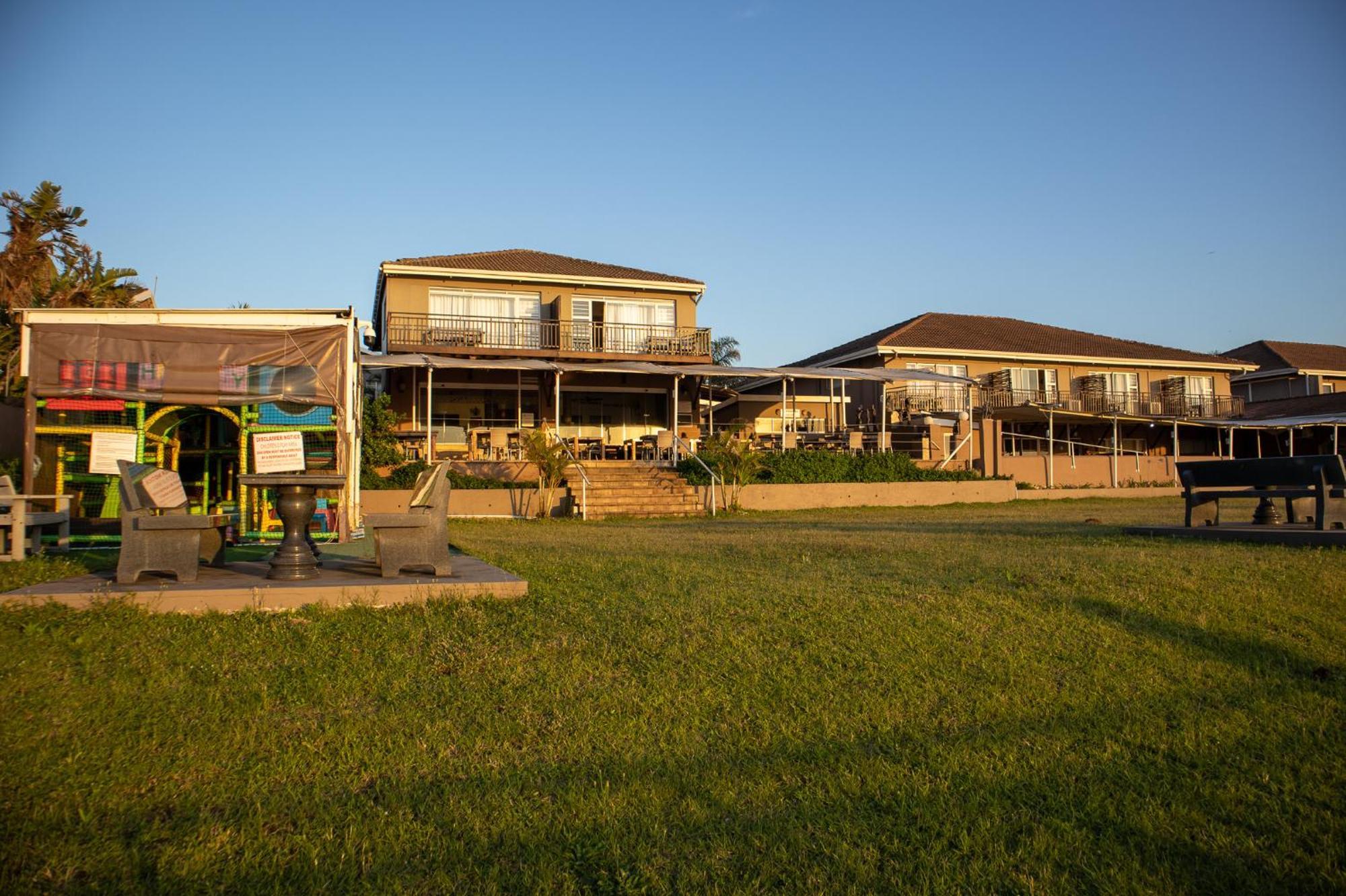 305 Guest House Amanzimtoti Ngoại thất bức ảnh